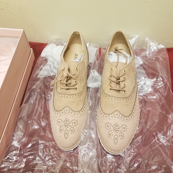 Shoes - Picture 3 of 3